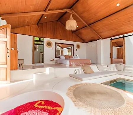 Barajade Villas